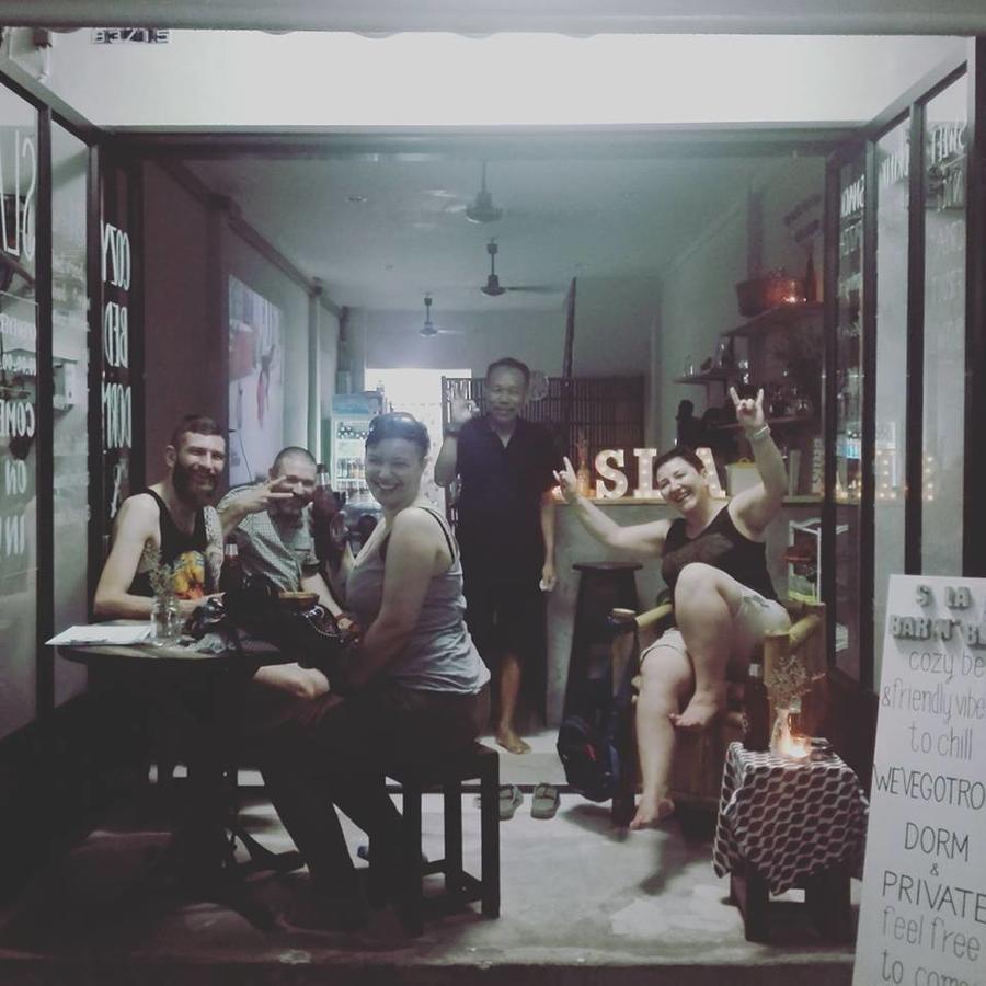 Auberge de jeunesse Sla Bar N'Bed à Bangkok Extérieur photo