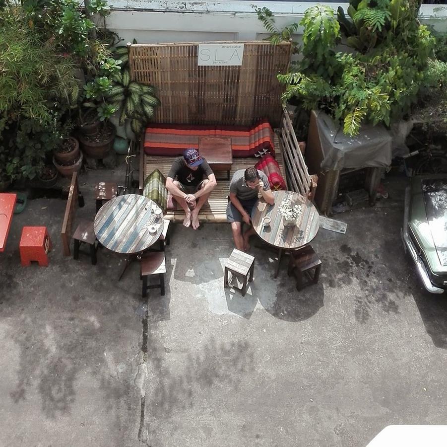 Auberge de jeunesse Sla Bar N'Bed à Bangkok Extérieur photo